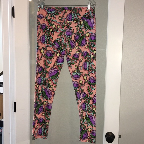 Floral Lularoe leggings - Picture 1 of 2